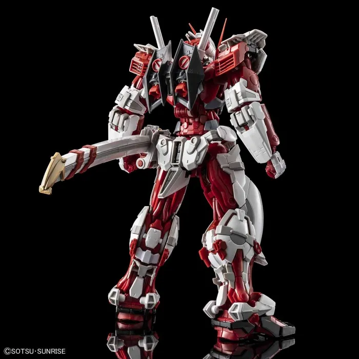 High-Resolution Model Gundam Astray Red Frame 1/100