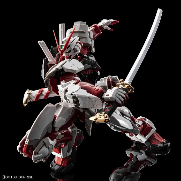 High-Resolution Model Gundam Astray Red Frame 1/100