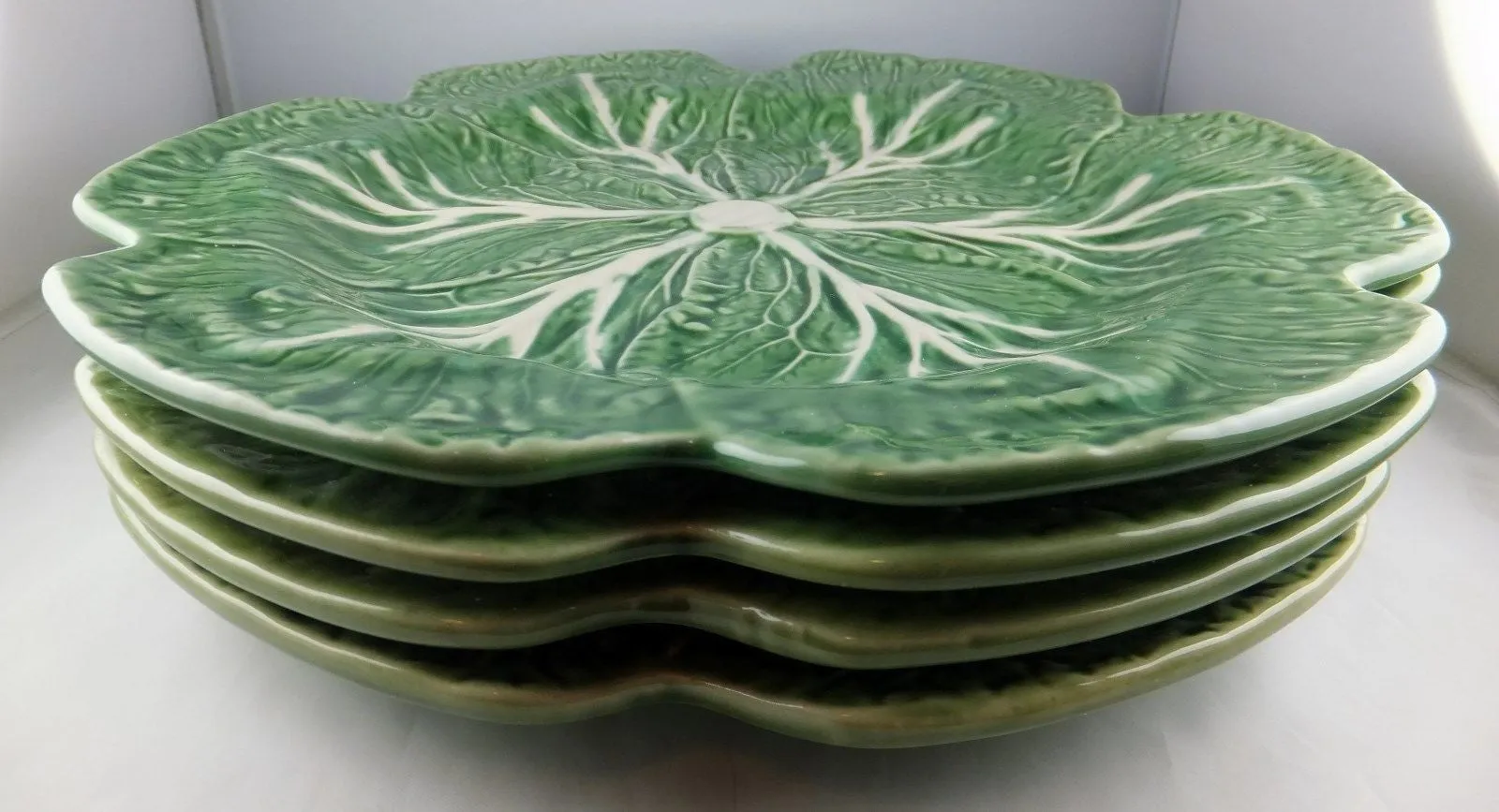 Set of 4 Green Majolica Pinheiro Bordallo Cabbage Leaf Charger Plates 12.25"