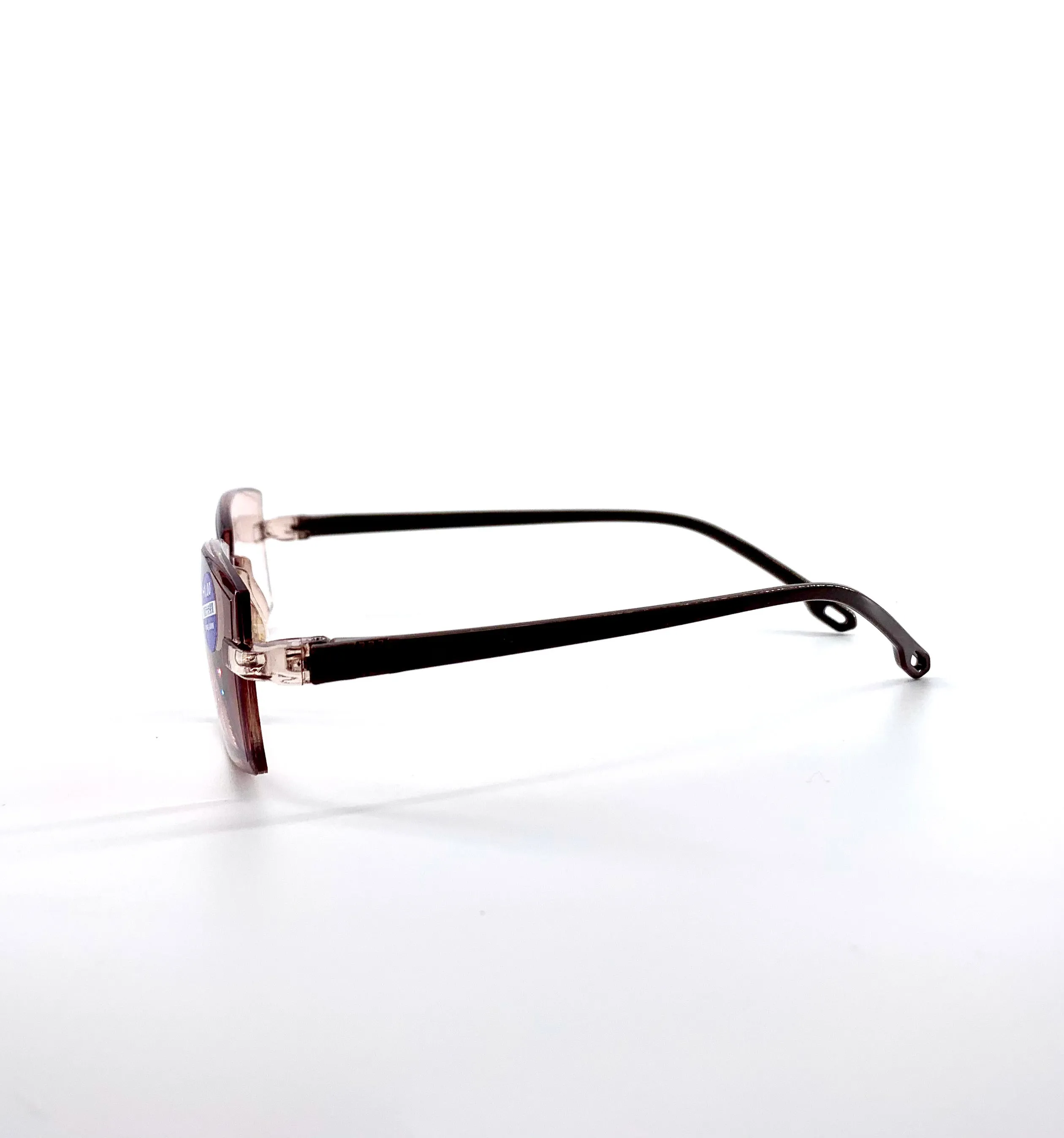 Tawny blue light multi-focal reading glasses